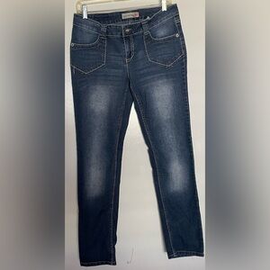 $8 Paris🇫🇷🗼Blues Jeans Junior Size 11